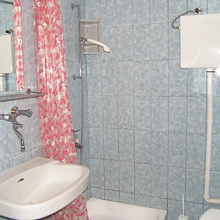 Apartment Pag 1 公寓 *