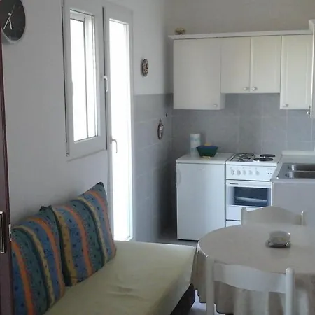 Apartment Pag 1 *